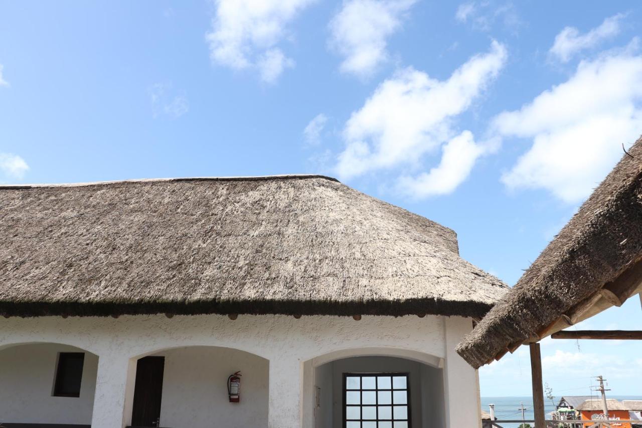 Hotel Del Diablo Punta Del Diablo Exterior photo